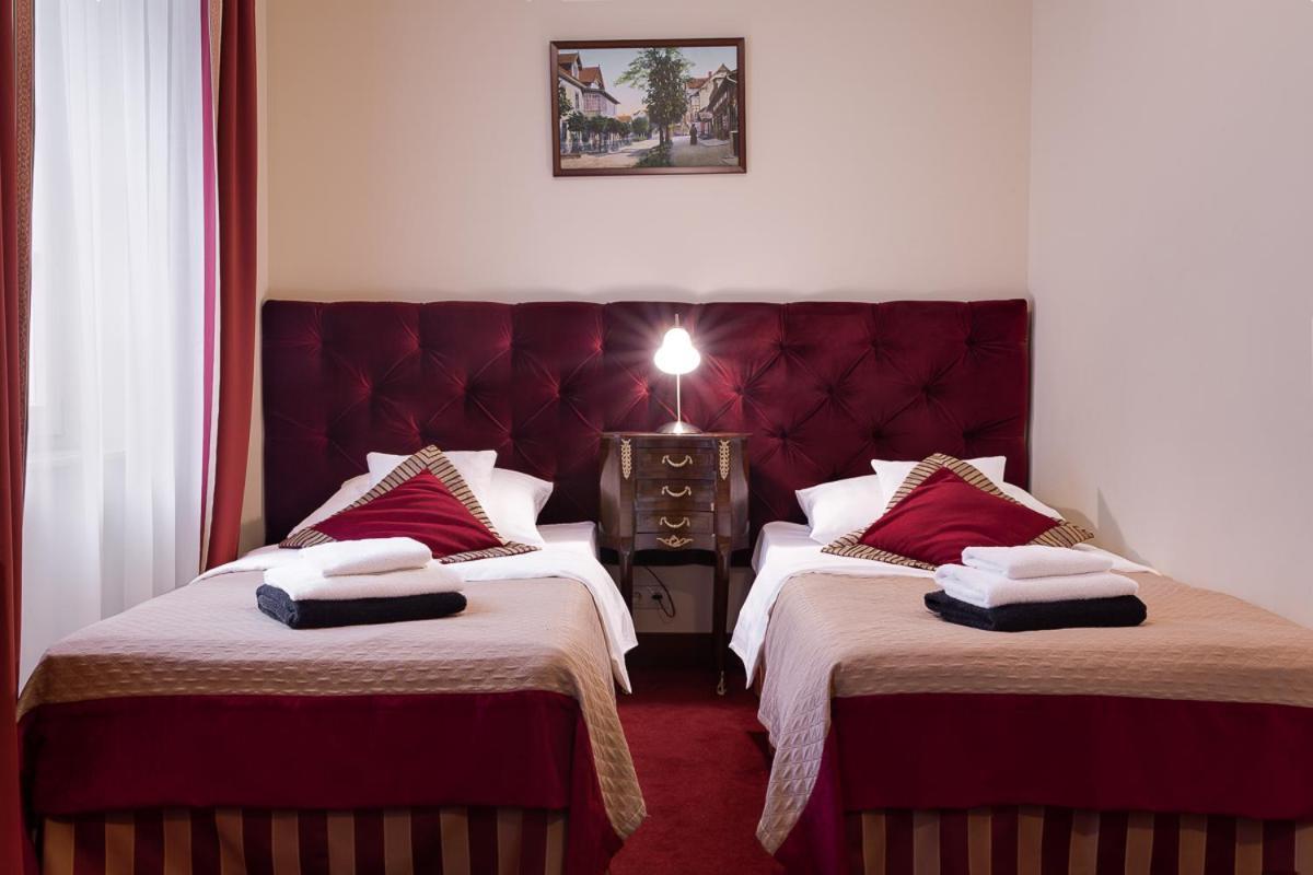 Hotel Stary Zdroj Świeradów-Zdrój Dış mekan fotoğraf
